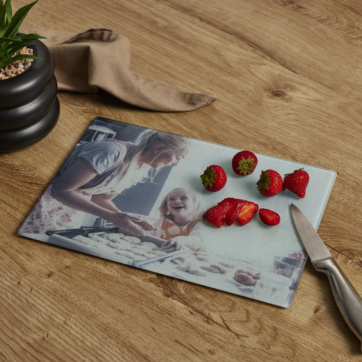 Buy Personalised Glass Photo Chopping Board for GBP 19.99 Card Factory UK