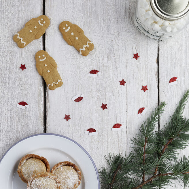 Santa Hats & Stars Table Scatter 10g