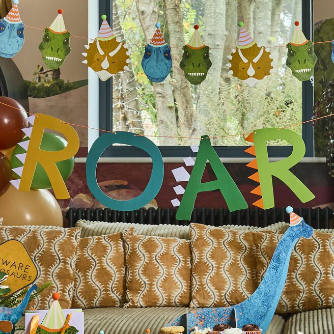 Roar Card Banner