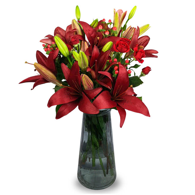 Red Lily Flower Bouquet