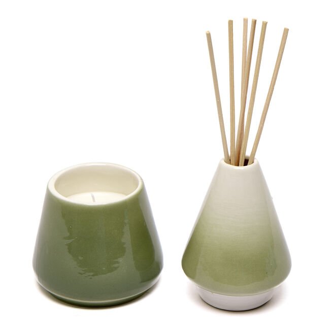 Joyeux Noel Festive Spice Candle & Reed Diffuser 