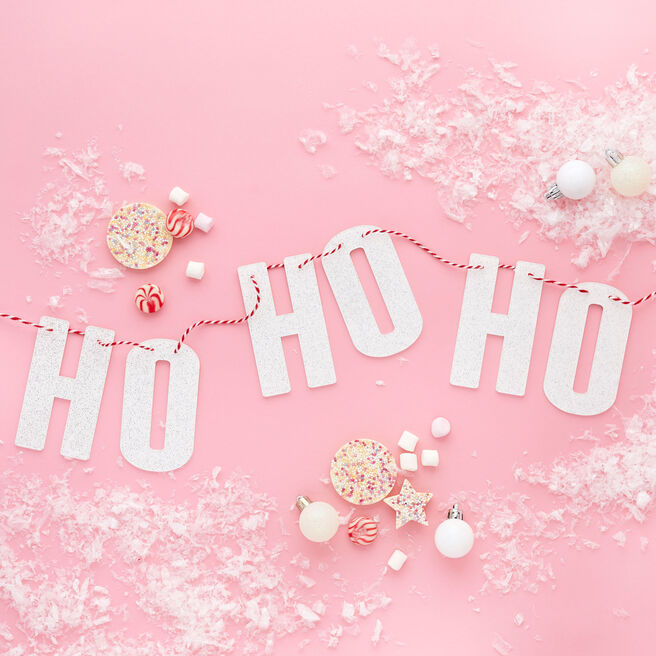 White Ho Ho Ho Glitter Acrylic Garland 1m