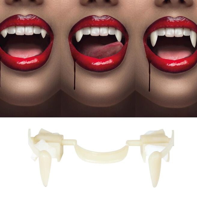 Fancy Dress Retractable Fangs