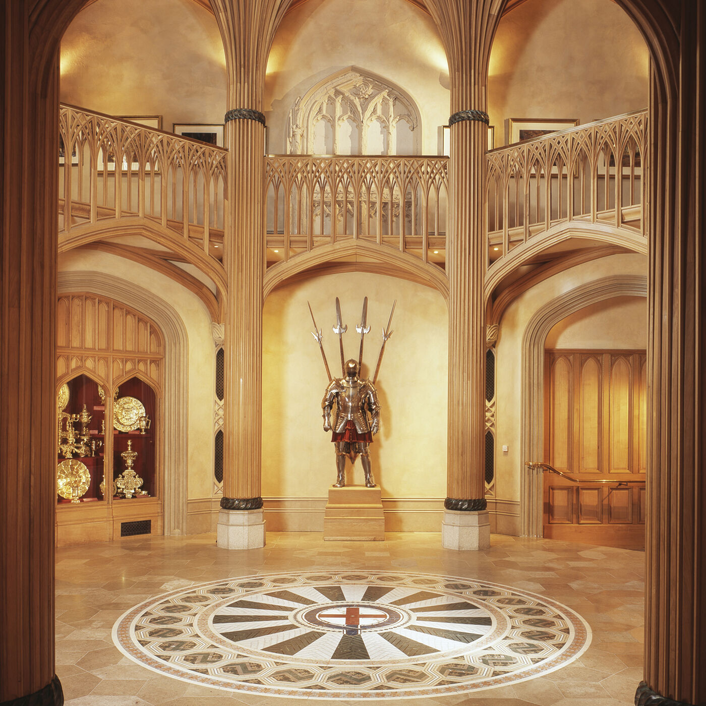 Buy Windsor Castle Entrance & Sparkling Cream Tea at Clarence Brasserie