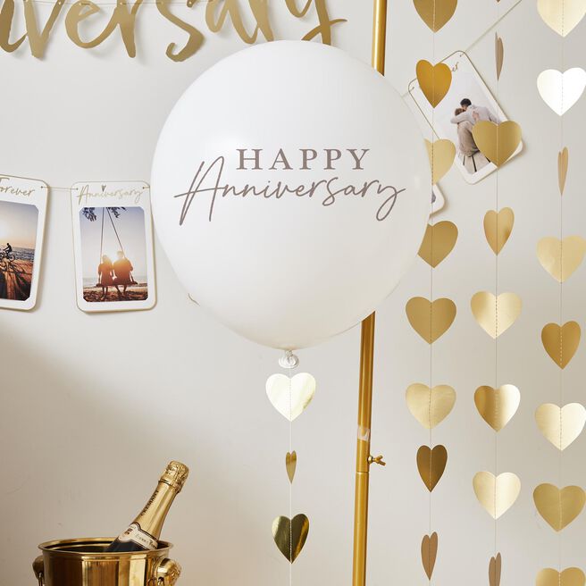 Happy Anniversary 18-Inch Latex Balloon & Trailing Heart Tail