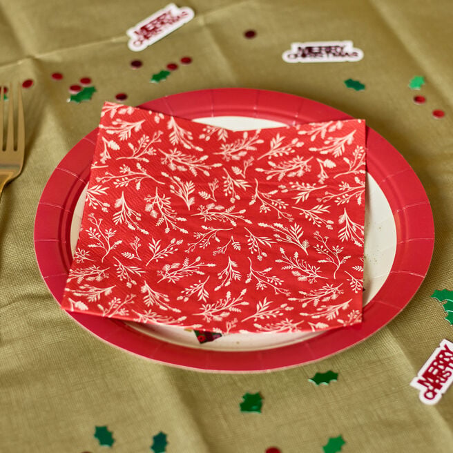 Traditional Christmas Tree Napkins - Pack of 20