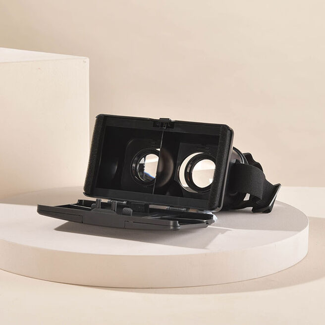 Virtual Reality Headset