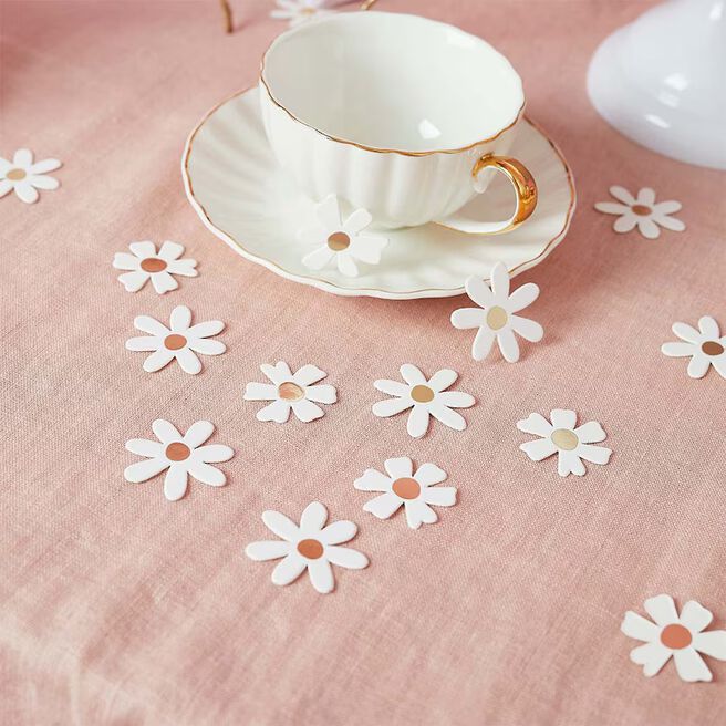 Daisy Gold Foiled Table Scatter 10g