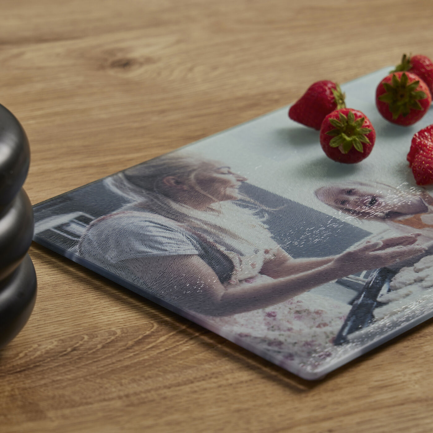 Buy Personalised Glass Photo Chopping Board for GBP 19.99 Card Factory UK