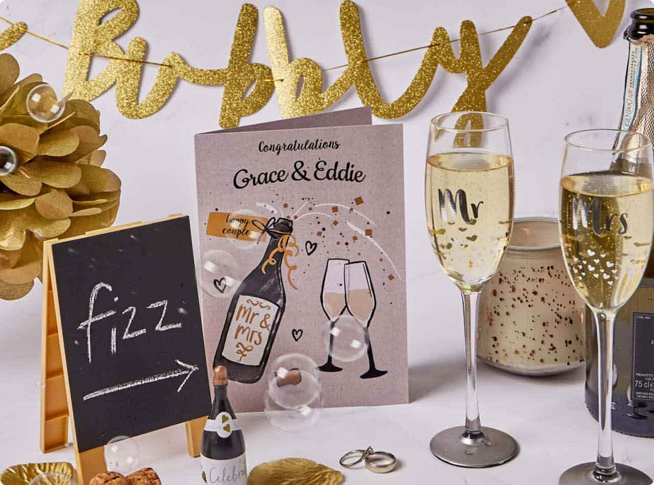 Unique Gifts To Give With Your Wedding Cards in 2022! | WedMeGood