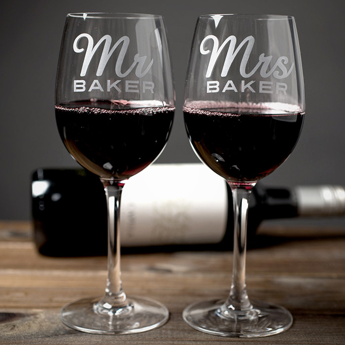 Personalised Set Of 2 Wine Glasses - Mr & Mrs Name