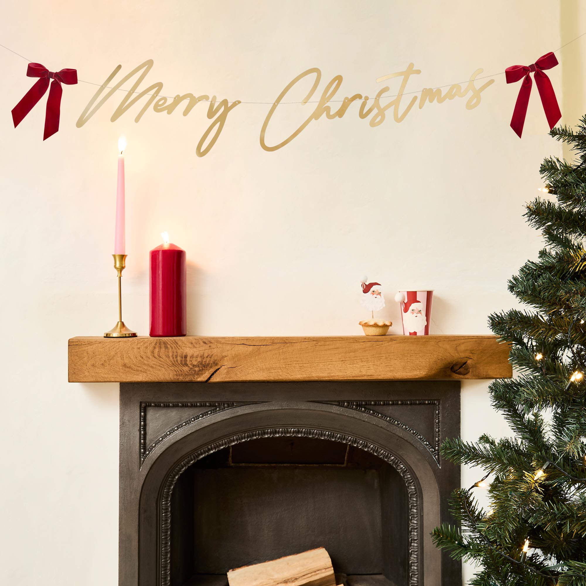 Gold Merry Christmas Card Banner & Red Bows 2m