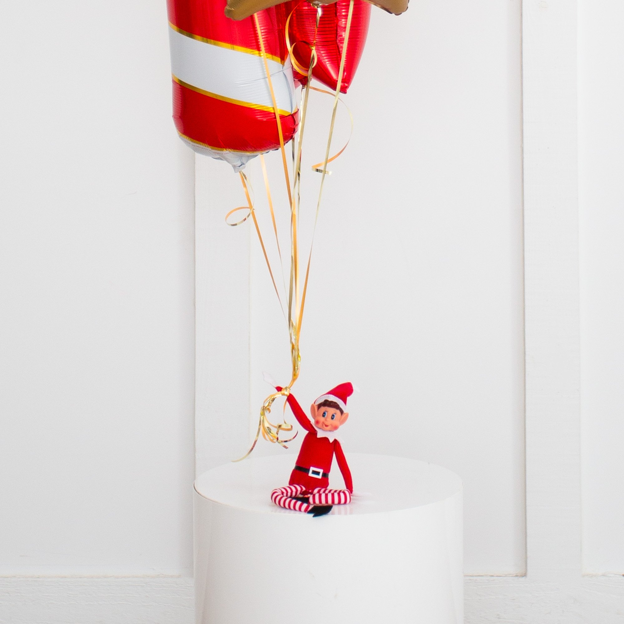 Elf Arrival Merry & Bright Holding Foil Balloon Bunch - Delivered Inflated!