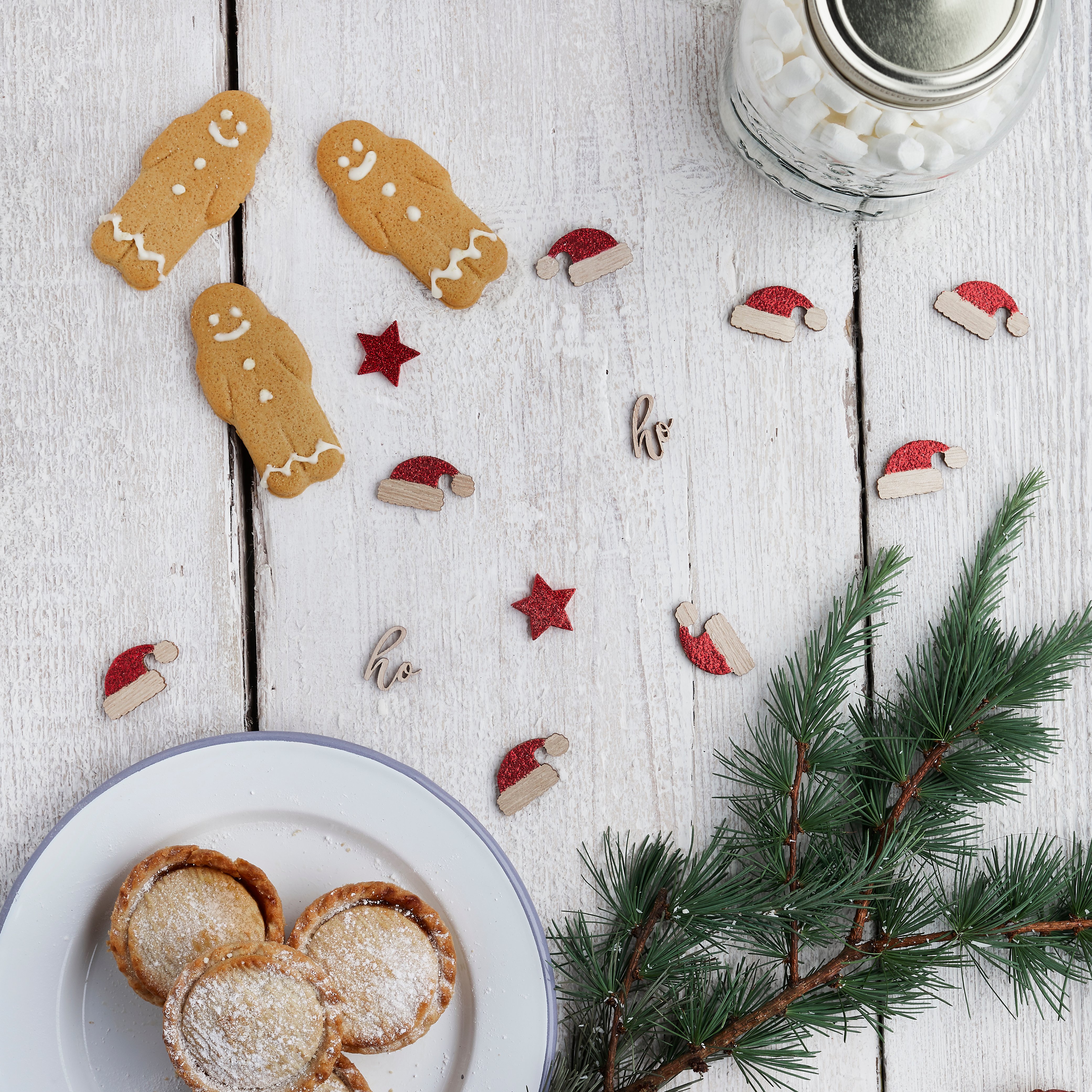 Christmas Mix Wooden Table Confetti 24 Pack
