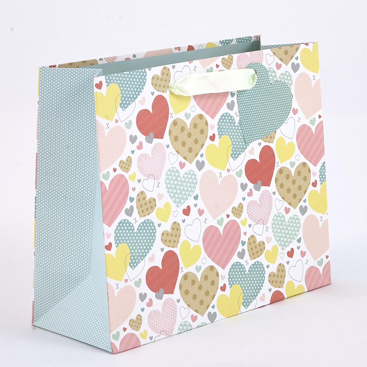 Medium Portrait Hearts & Kisses Gift Bag