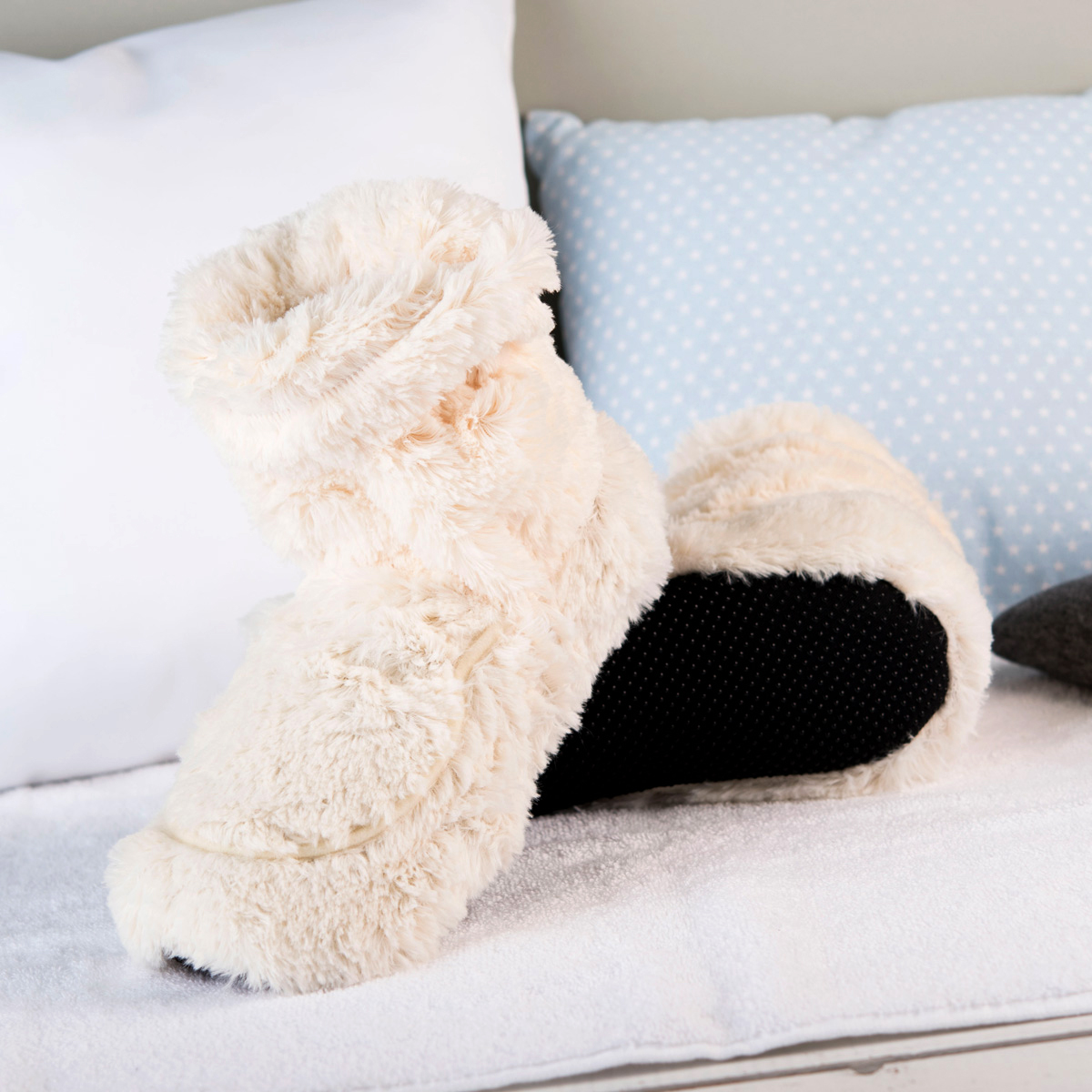Cozy Boots Microwavable Slippers Fits Size 3-7
