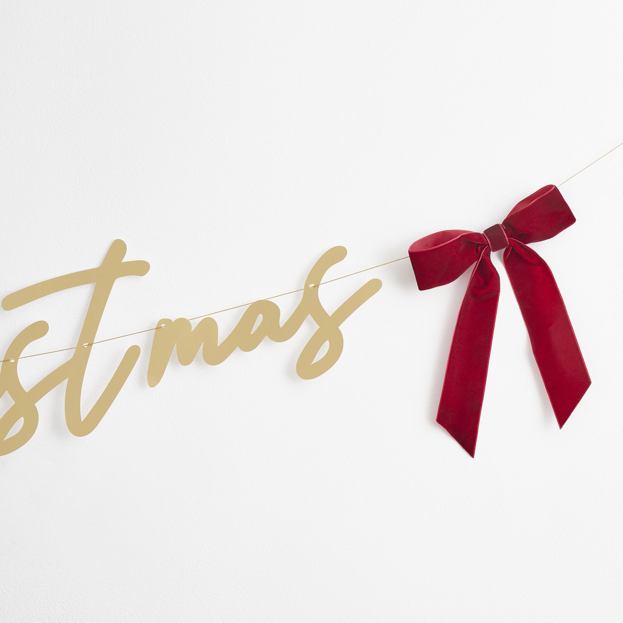 Gold Merry Christmas Card Banner & Red Bows 2m