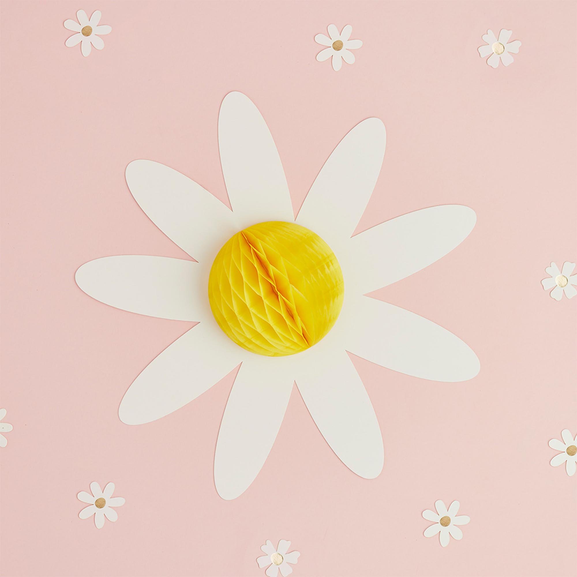 Daisy Honeycomb Decorations - Pack of 3