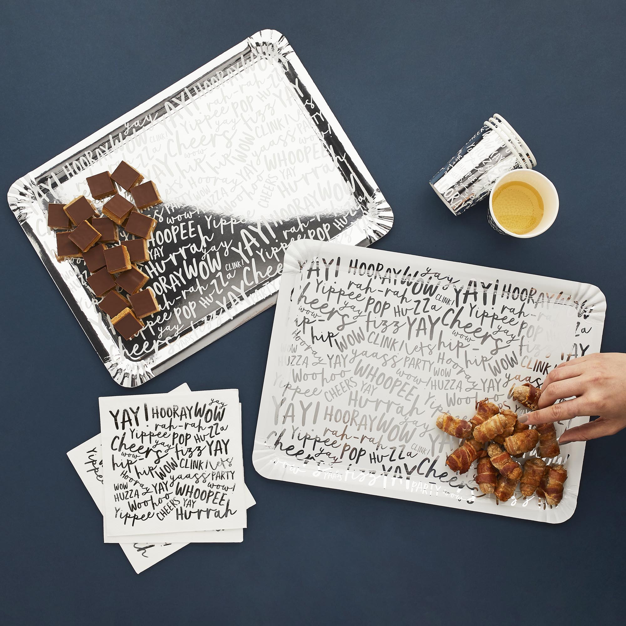 Silver Celebrate Paper Trays - Pack of 4