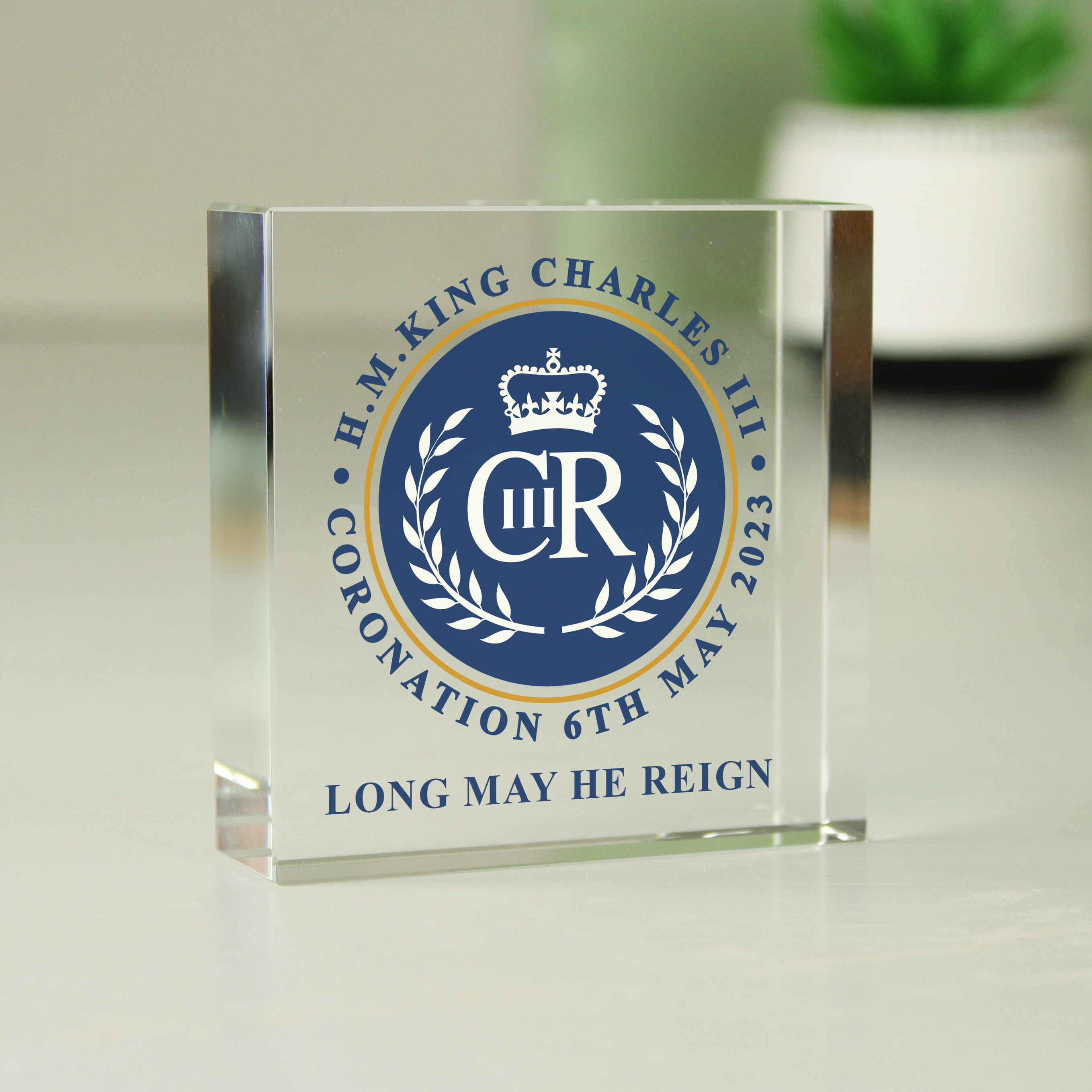Personalised King's Coronation Glass Token