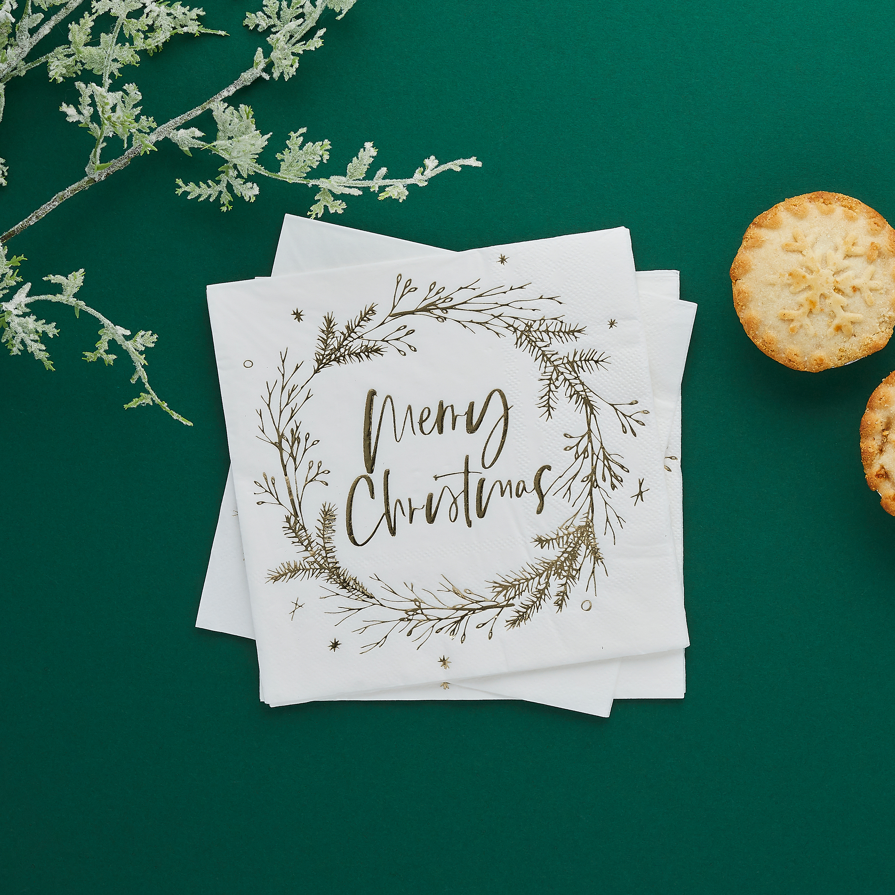 Wreath Merry Christmas Paper Napkins - Pack of 16 