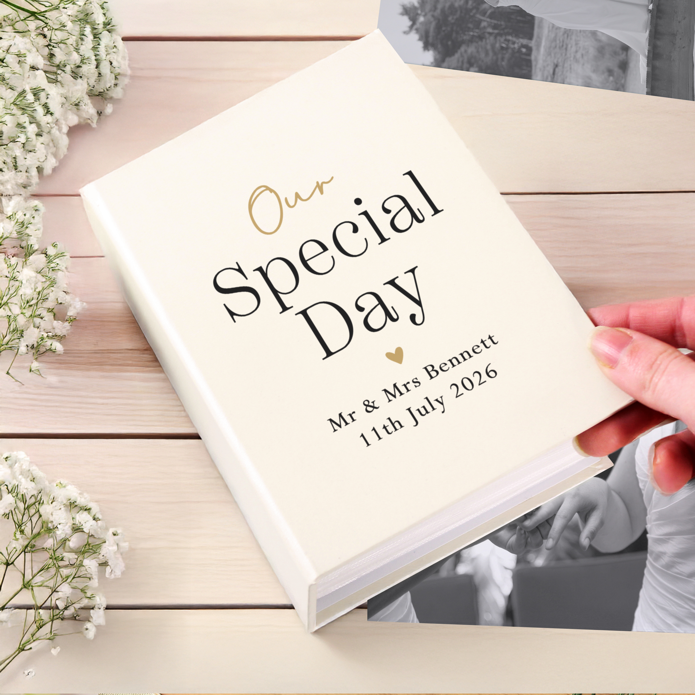Personalised Black & Gold Free Text 6x4 Photo Album