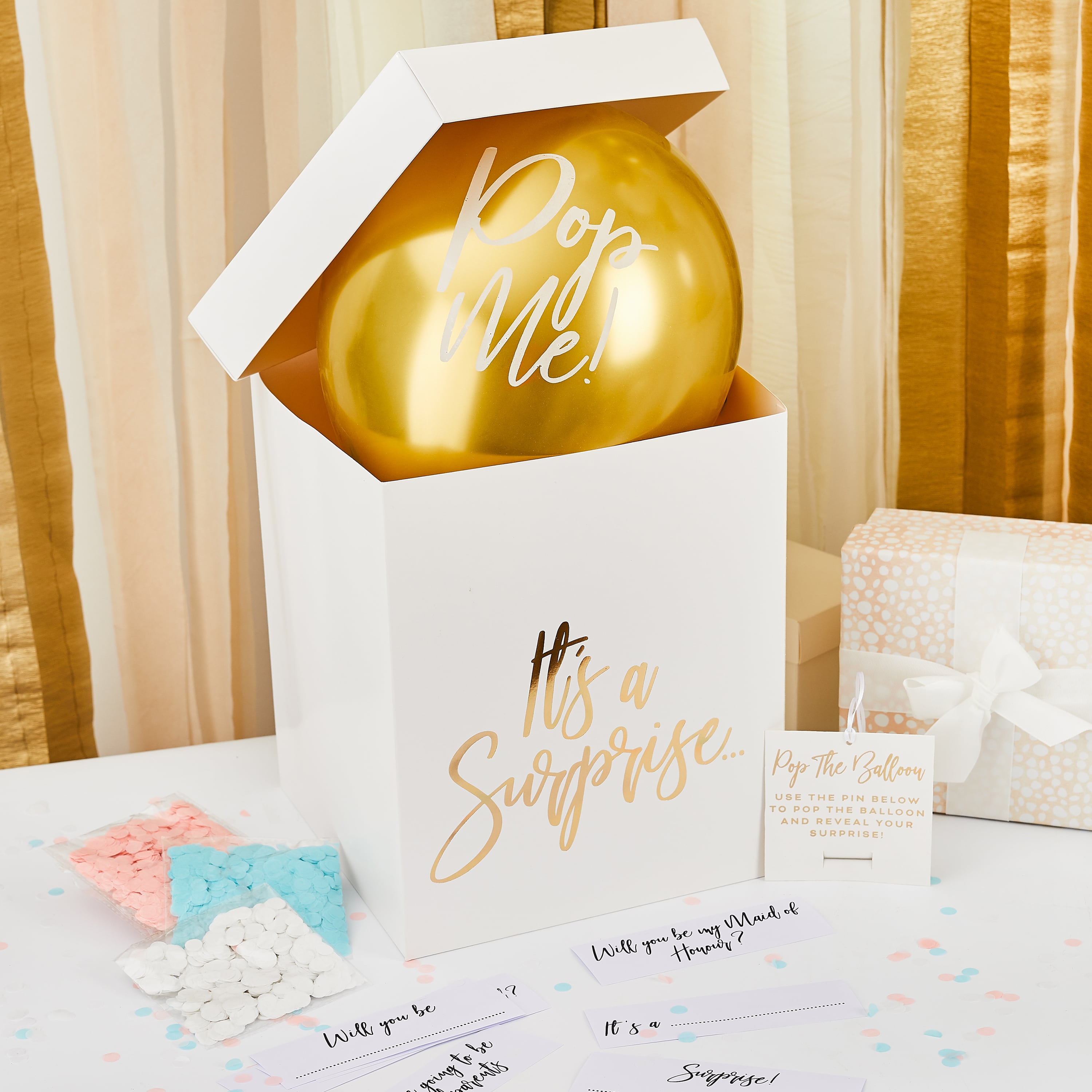 Metallic Gold Surprise In A Box Set