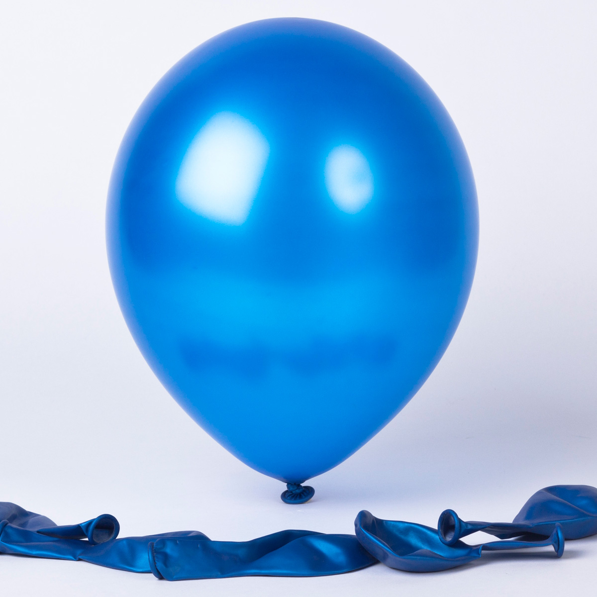 Buy Metallic Blue Airfill Latex Balloons Pack Of 6 for GBP 0.99