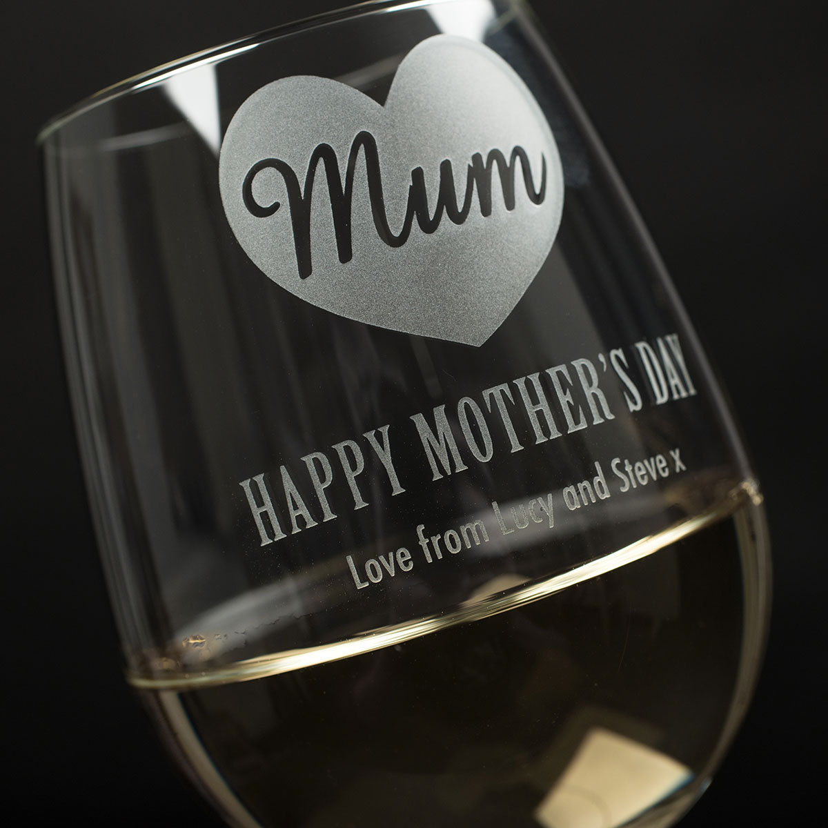 Personalised Happy Mother's Day Heart Wine Glass