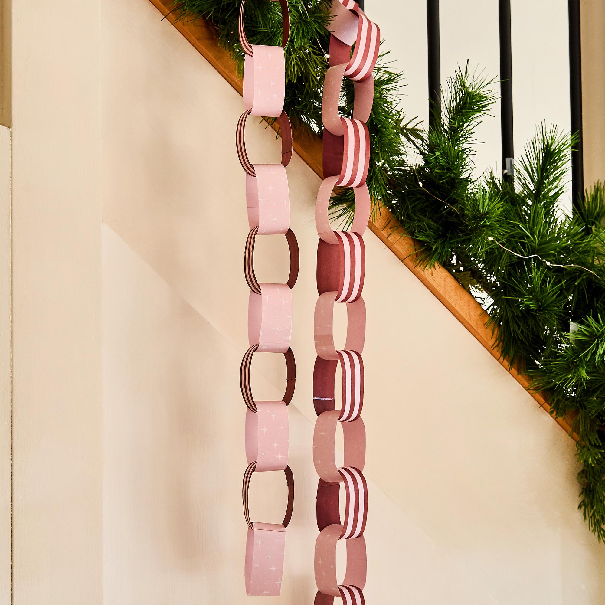 Pink & Red Paper Chains - Pack of 48