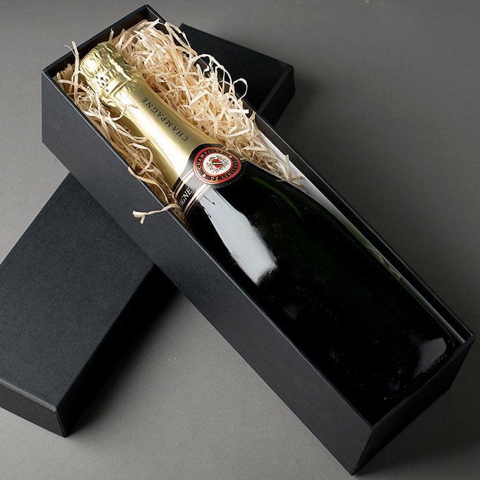 Luxury Personalised Champagne - Pearl Anniversary