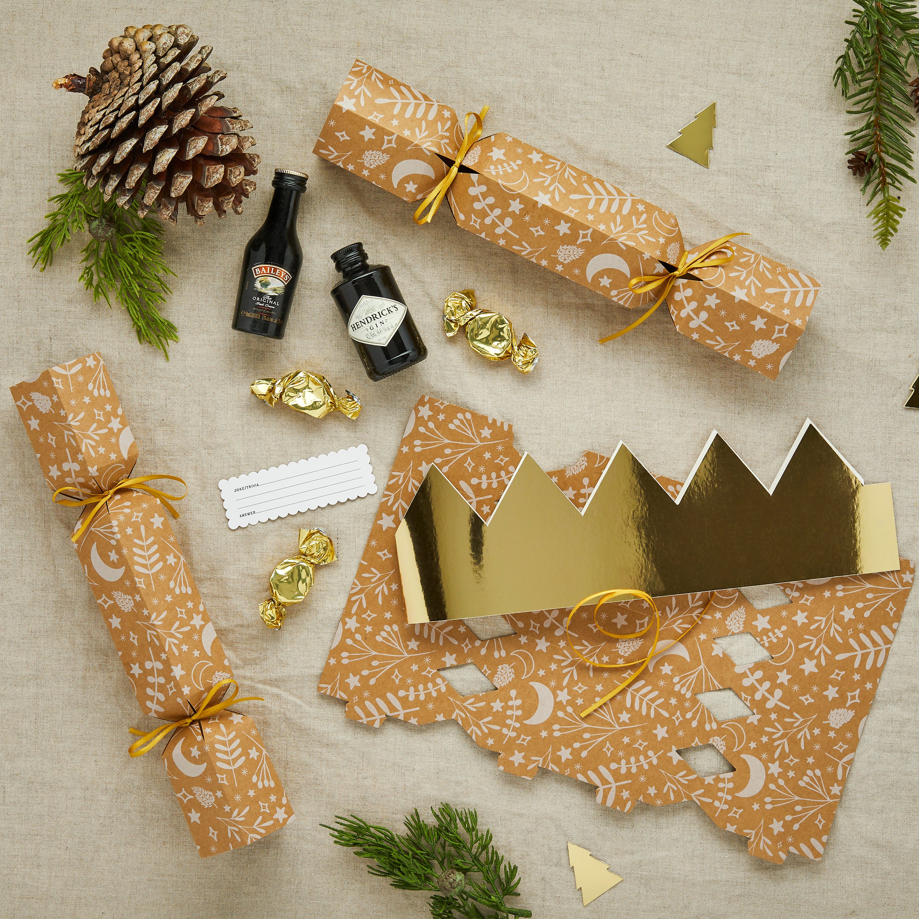 Kraft Patterned DIY Crackers - Pack of 6