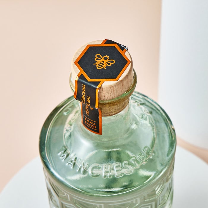 Personalised Photo Upload Manchester Gin - Best Mum Flower Design