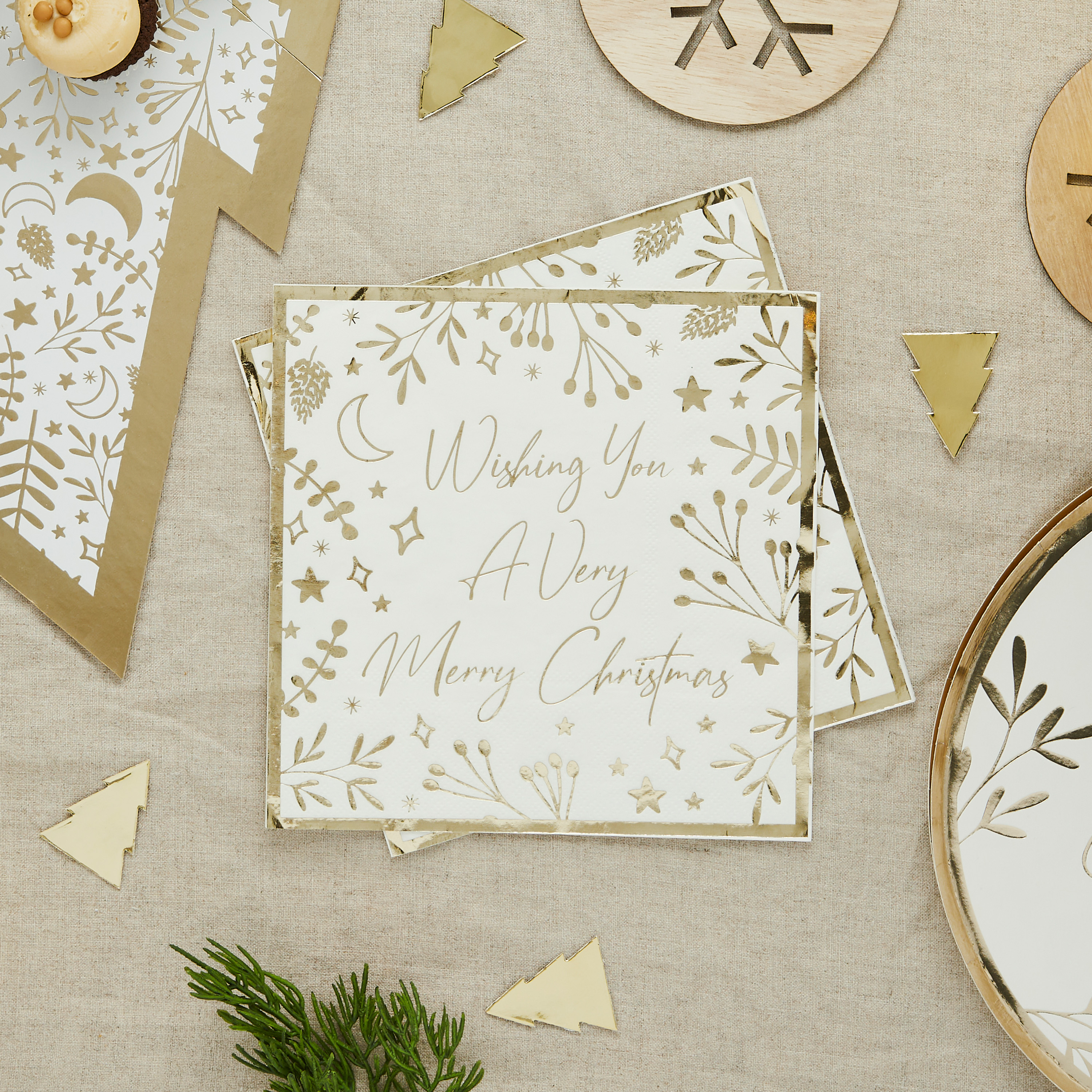 Gold Wishing You A Very Merry Christmas Paper Napkins - Pack of 16