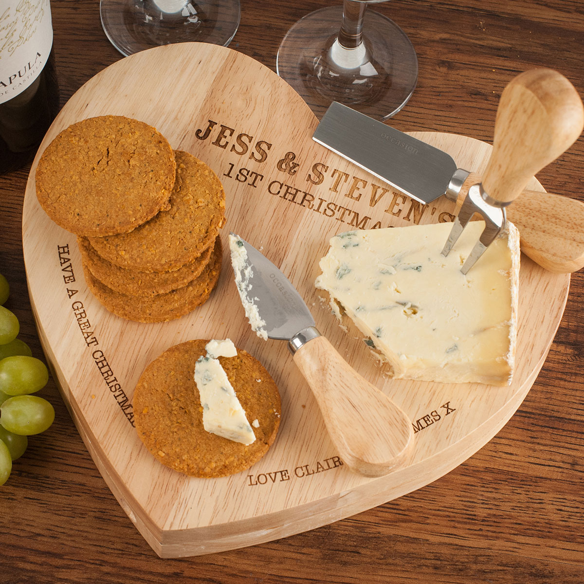 Personalised Heart-Shaped Wooden Cheeseboard Set