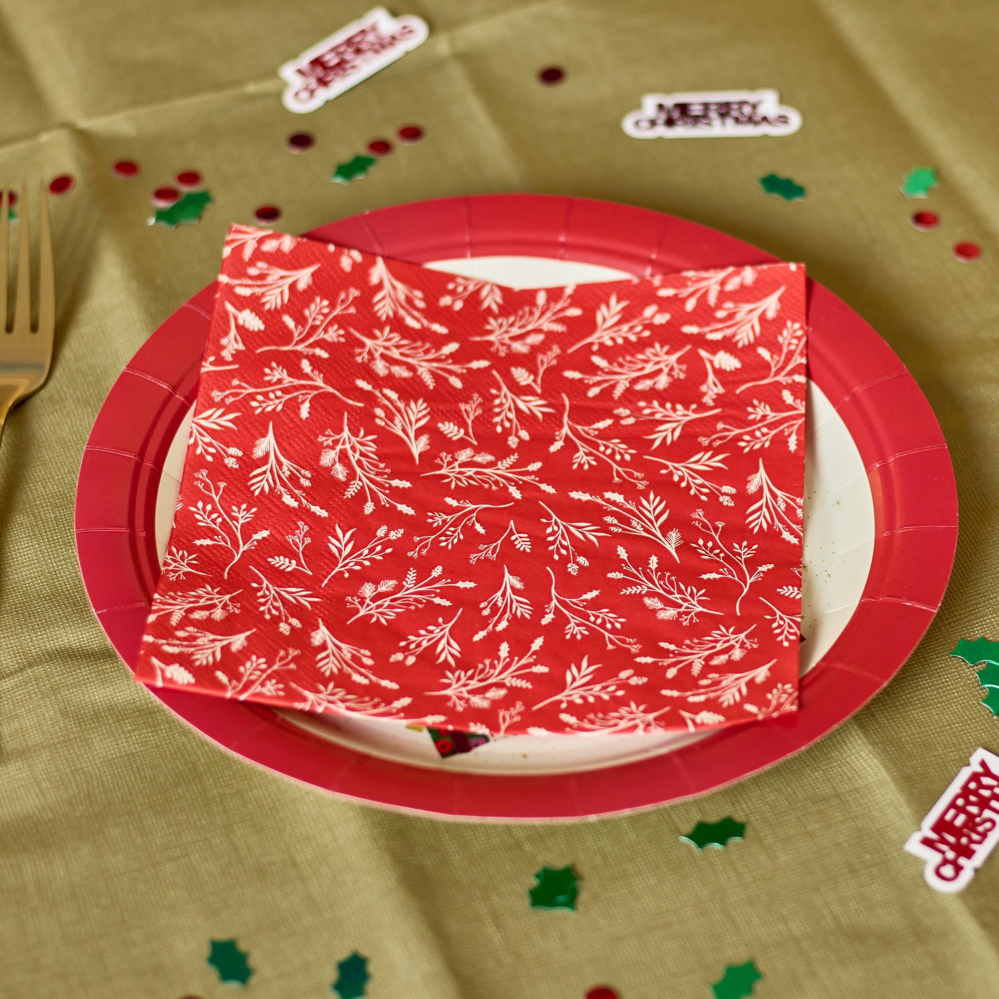 Traditional Christmas Tree Napkins - Pack of 20