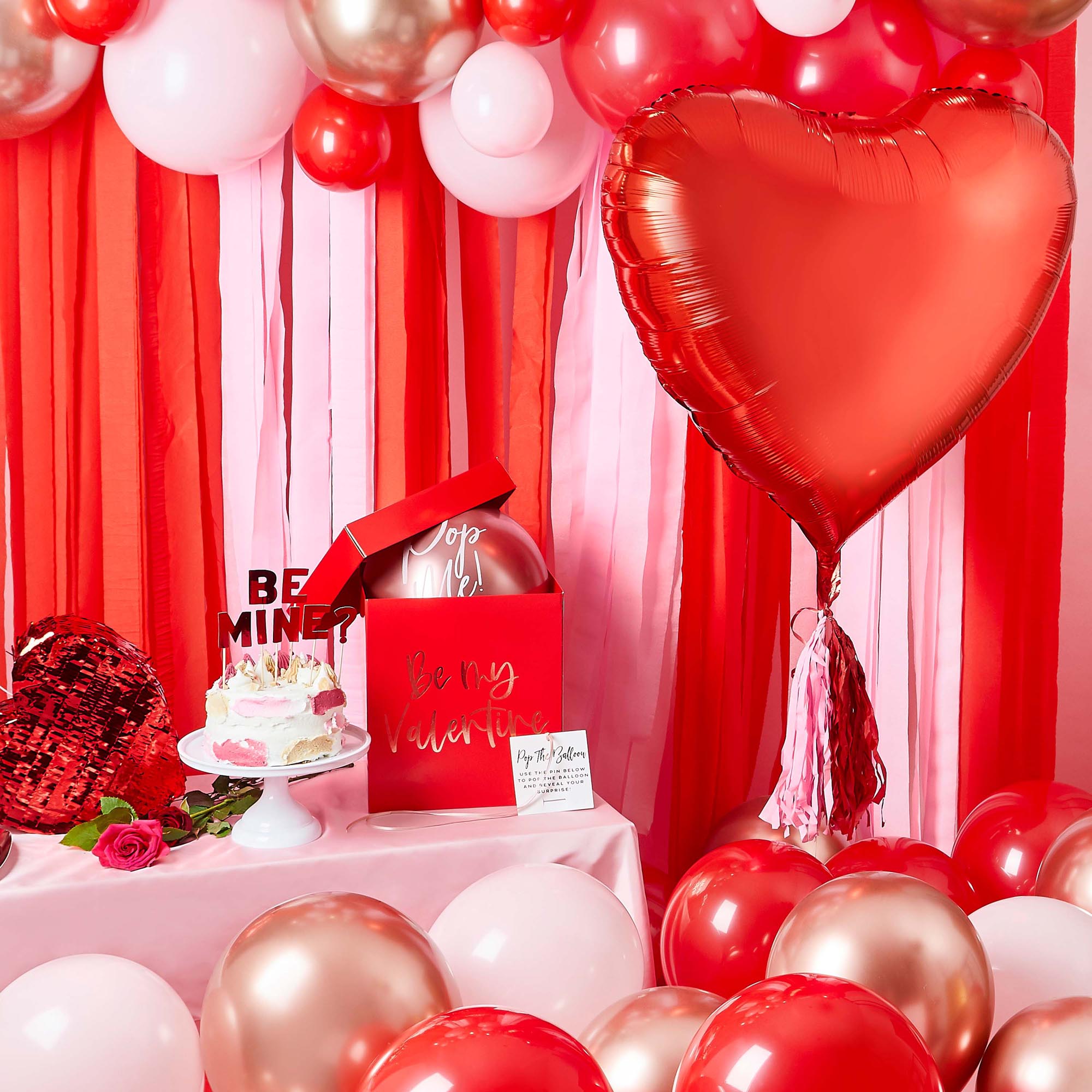 Red Giant Heart 32-Inch Foil Balloon With Tassels