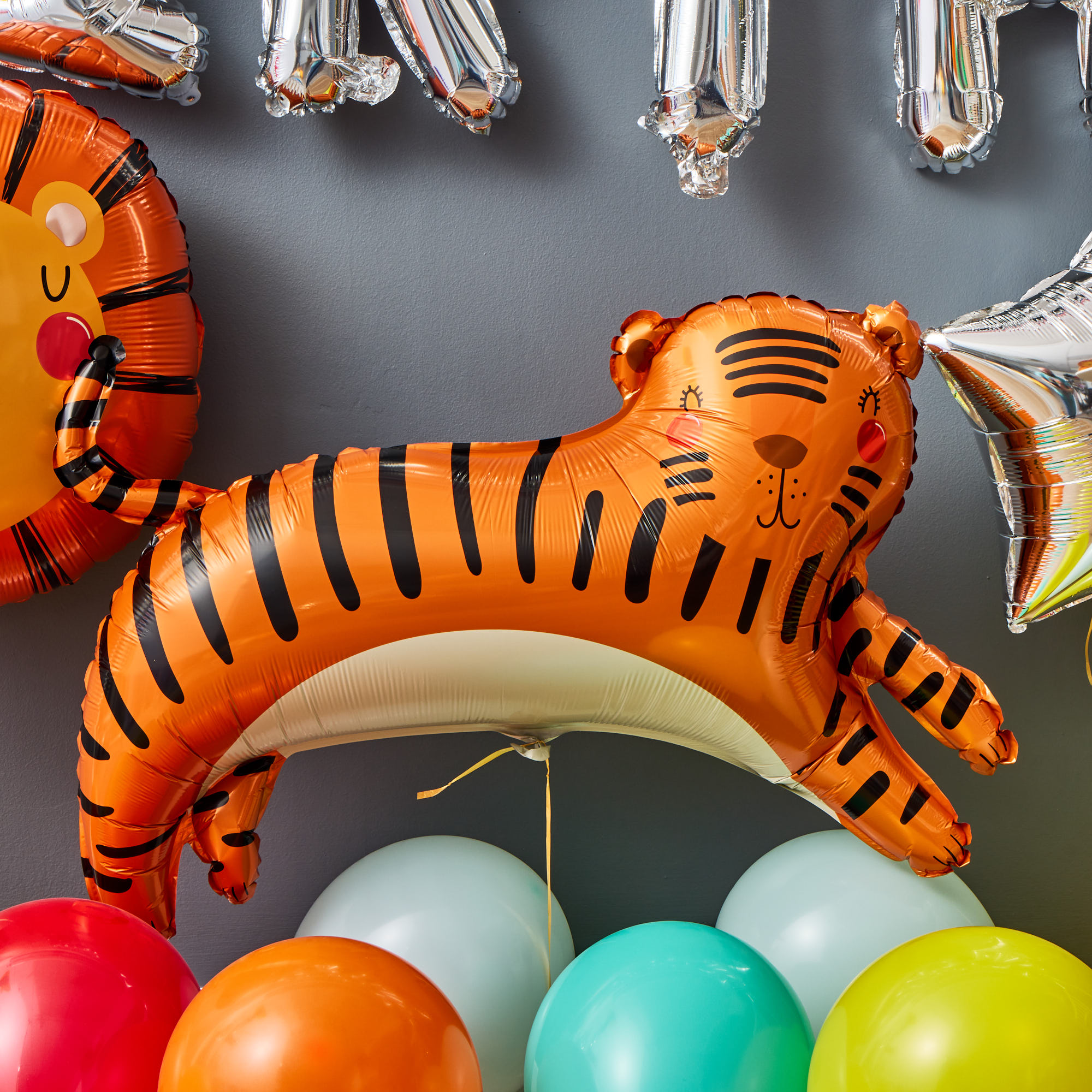 Jungle Birthday Party Decorations Kit