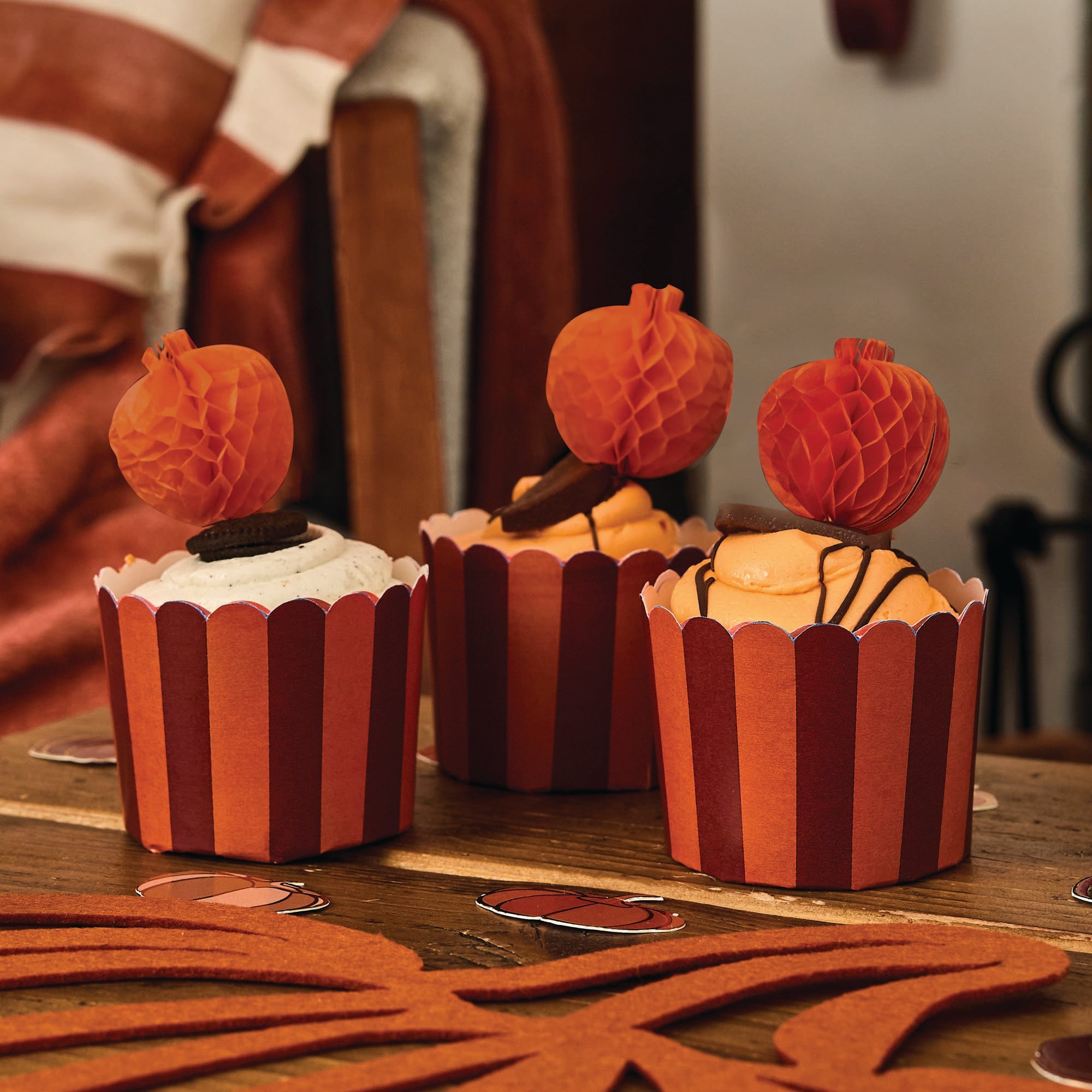 Pumpkin Honeycomb Food Picks & Food Cup Set - Pack of 10