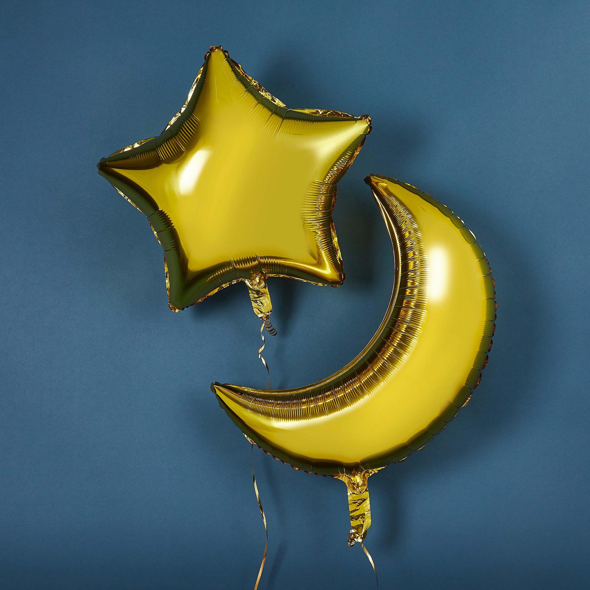 28-Inch Moon & 24-Inch Star Gold Foil Balloons - Pack of 2