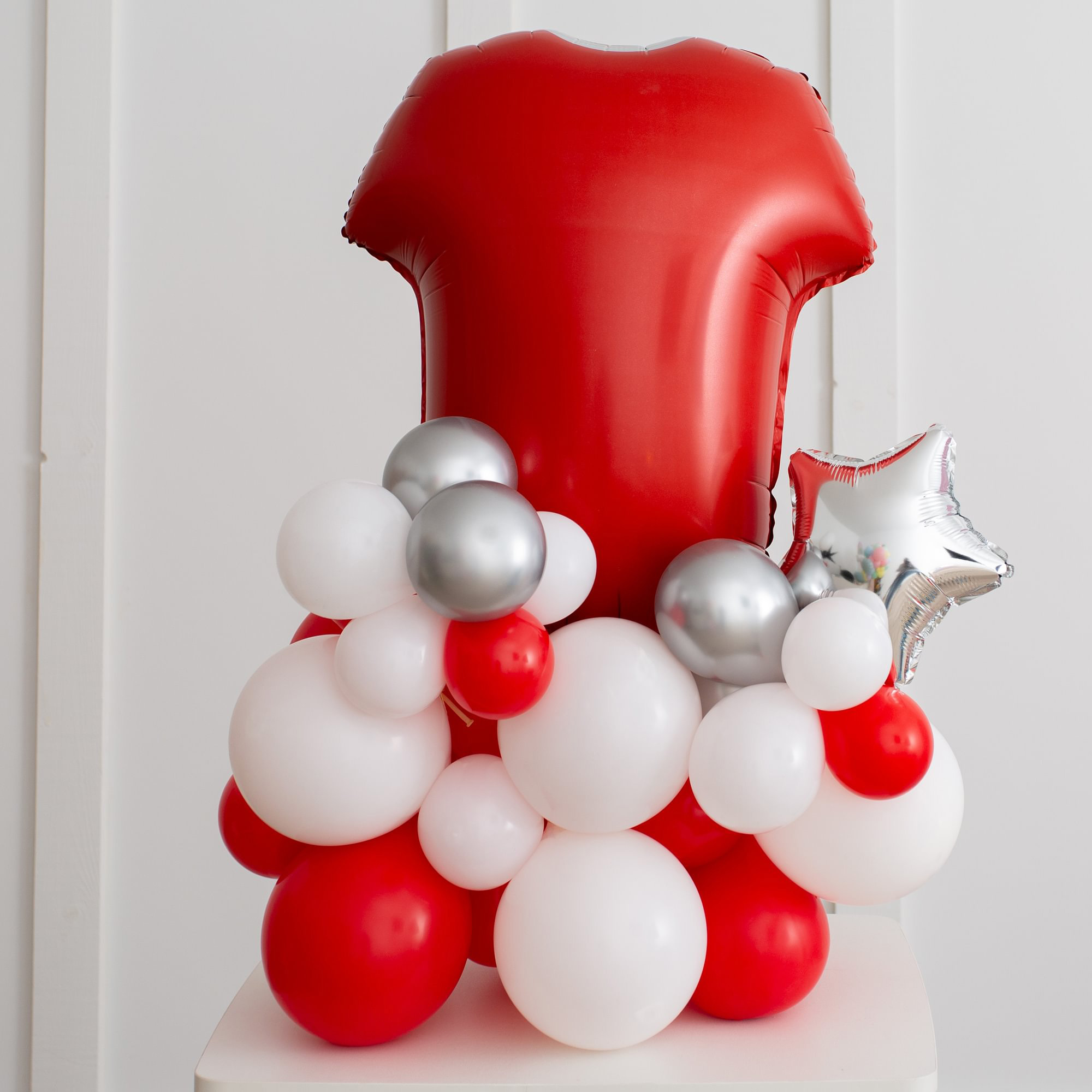 Personalised Red Football Shirt Balloon Stack - Delivered Inflated!