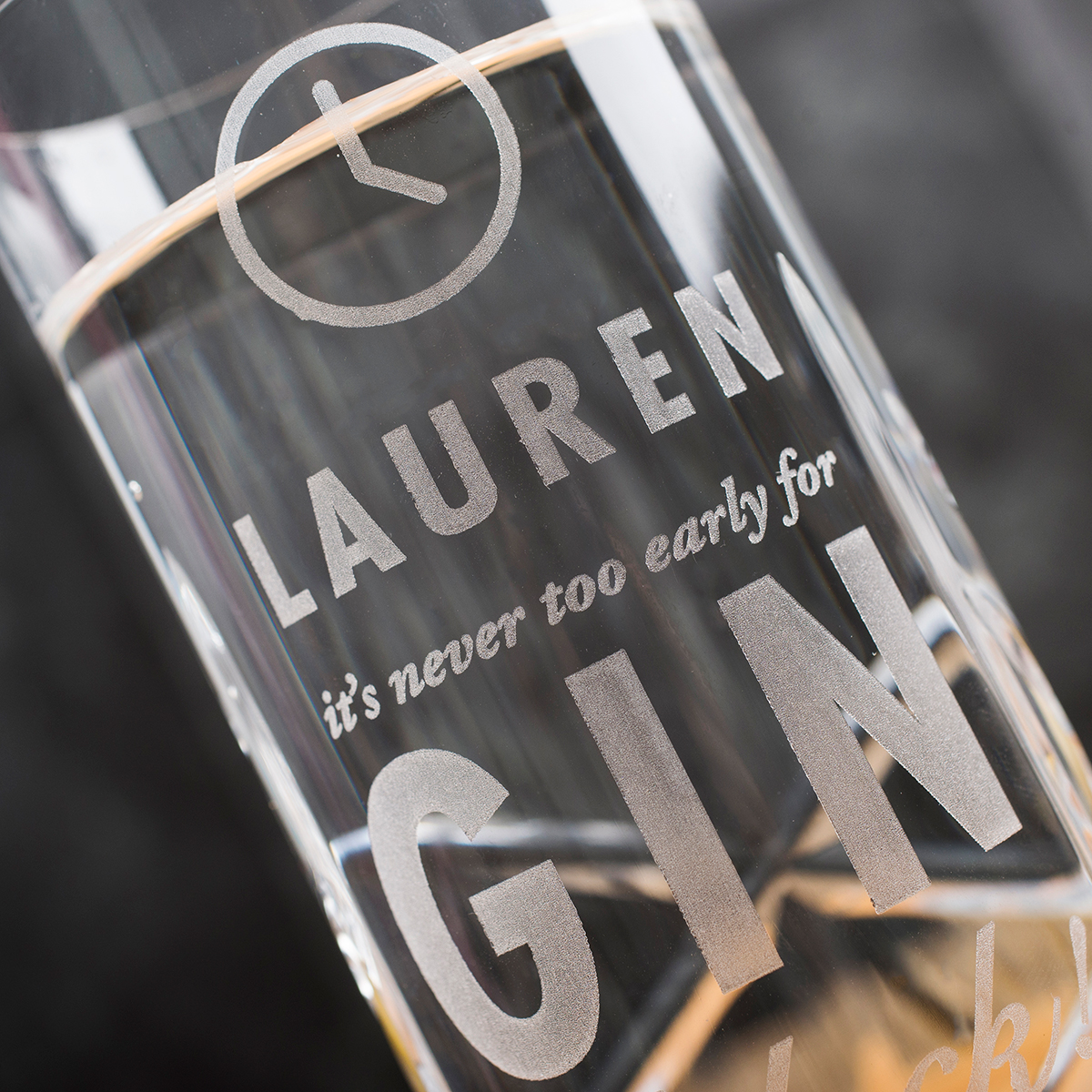 Engraved Crystal Highball Glass with Gin & Tonic Can - Gin O'Clock
