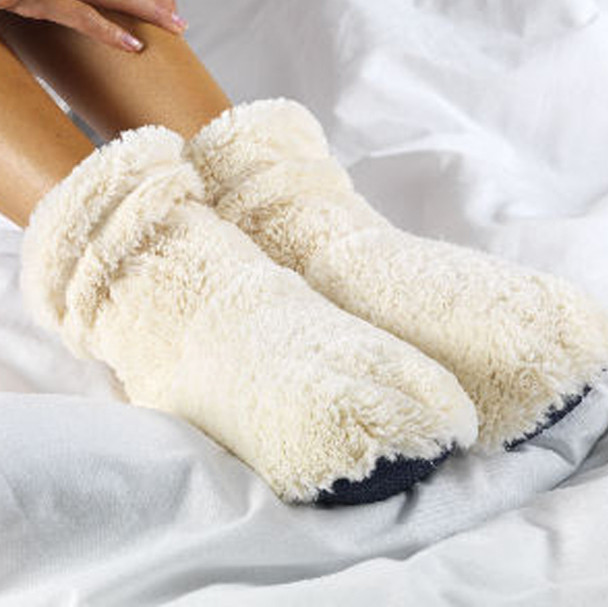 Cozy Boots Microwavable Slippers Fits Size 3-7