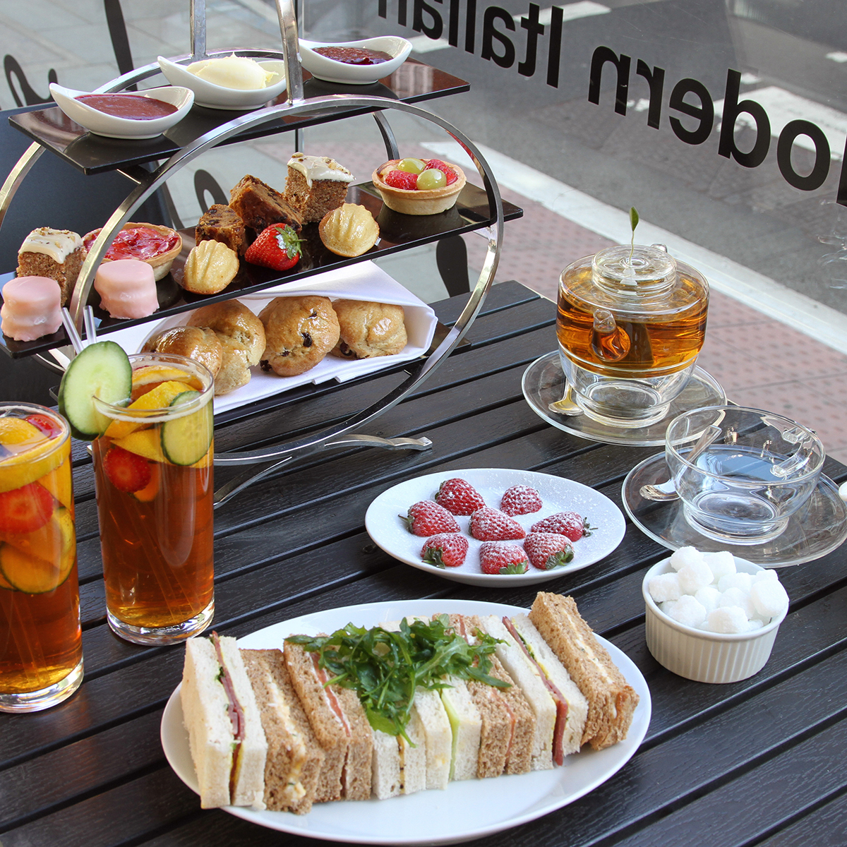 Deluxe Afternoon Tea for Two Gift Experience Day