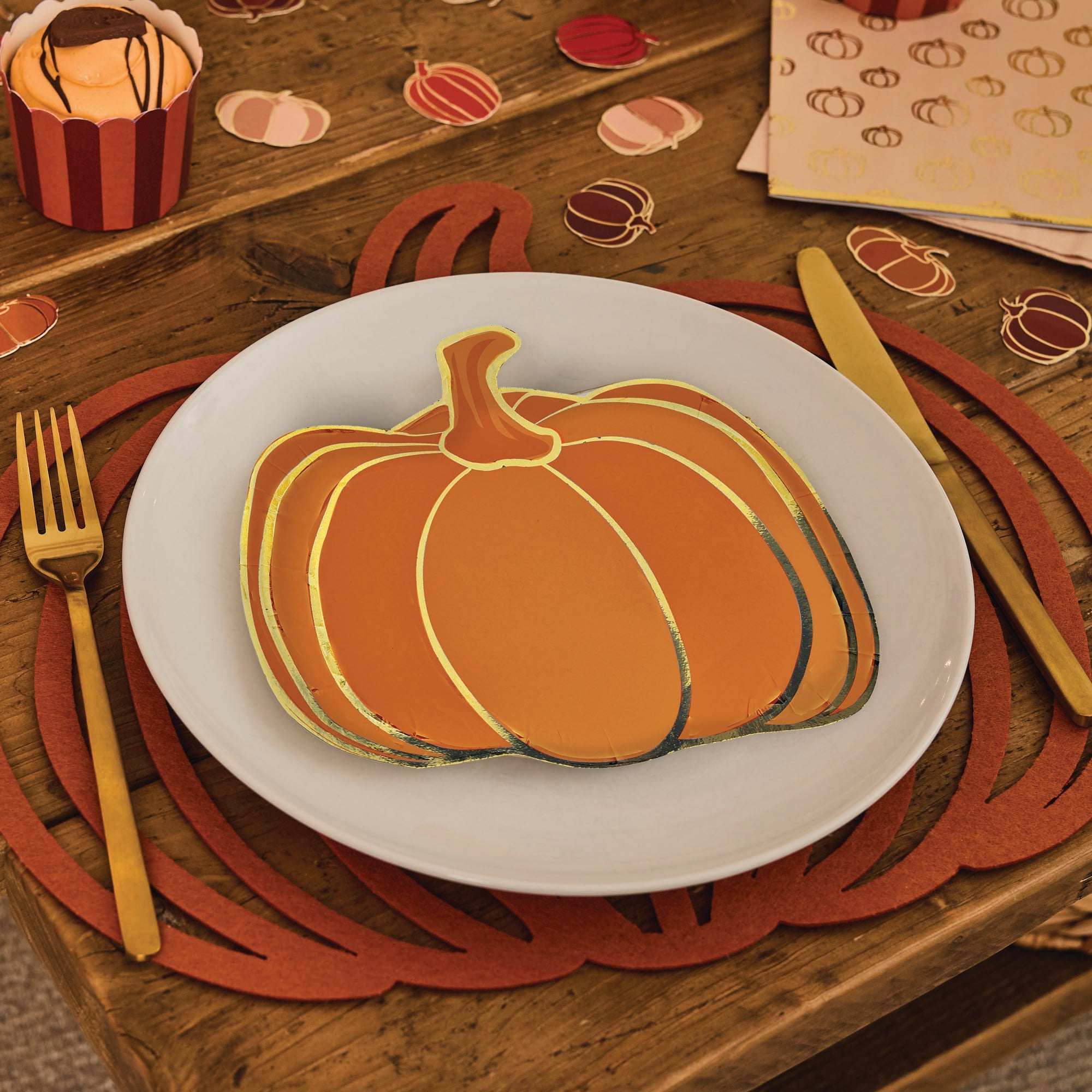 Pumpkin Paper Plates - Pack of 8