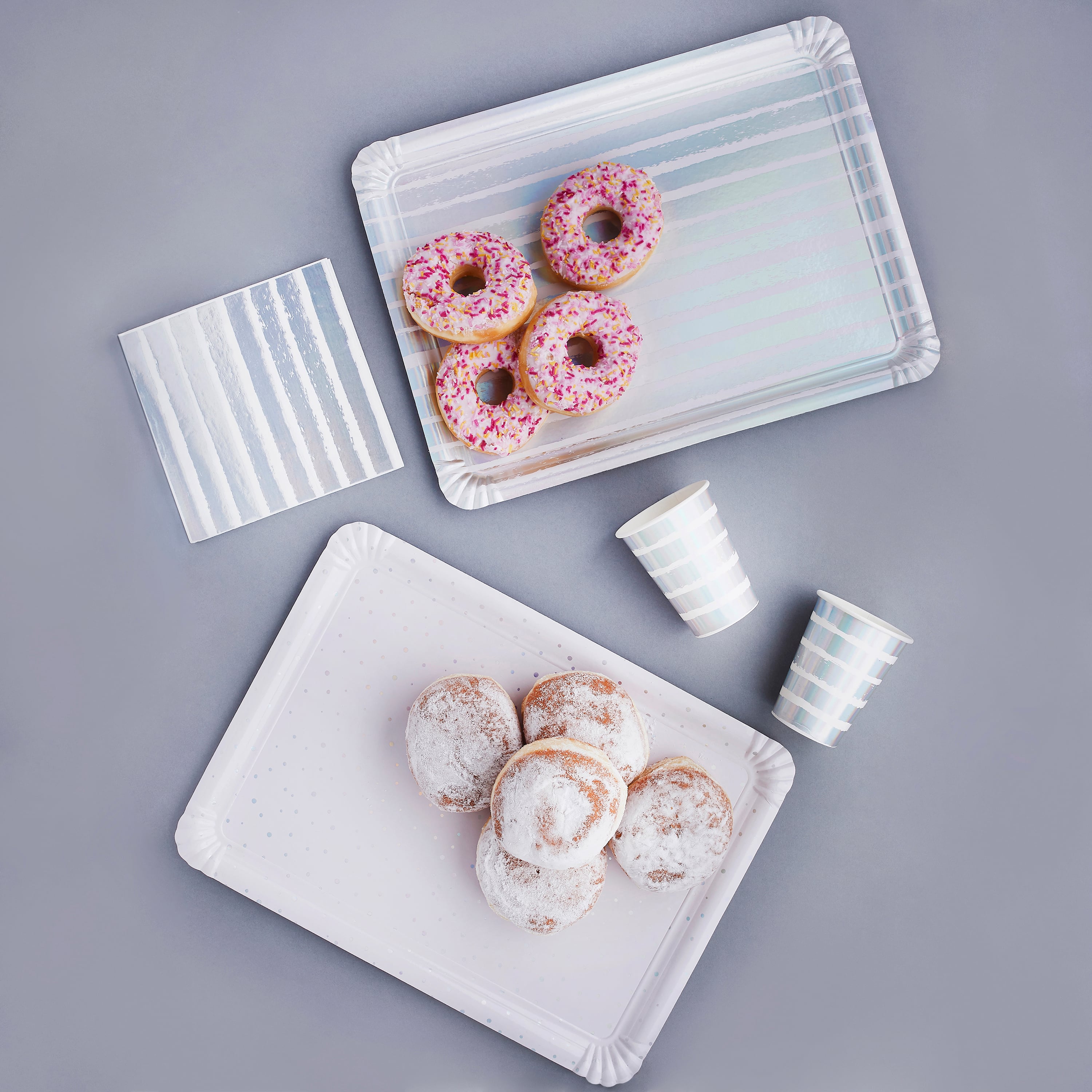 Metallic Iridescent Paper Trays - Pack of 4