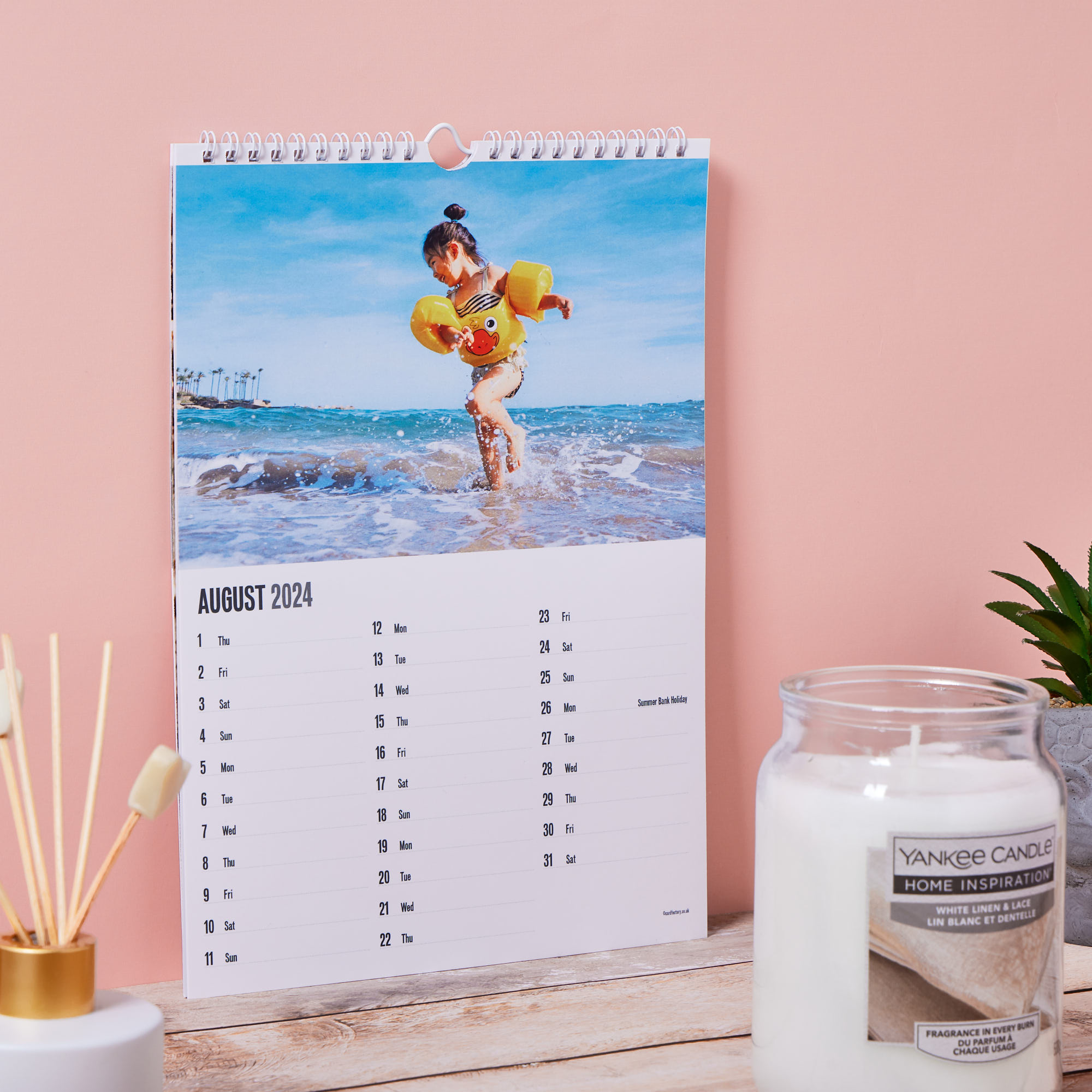 Create Your Own Photo Upload Calendar