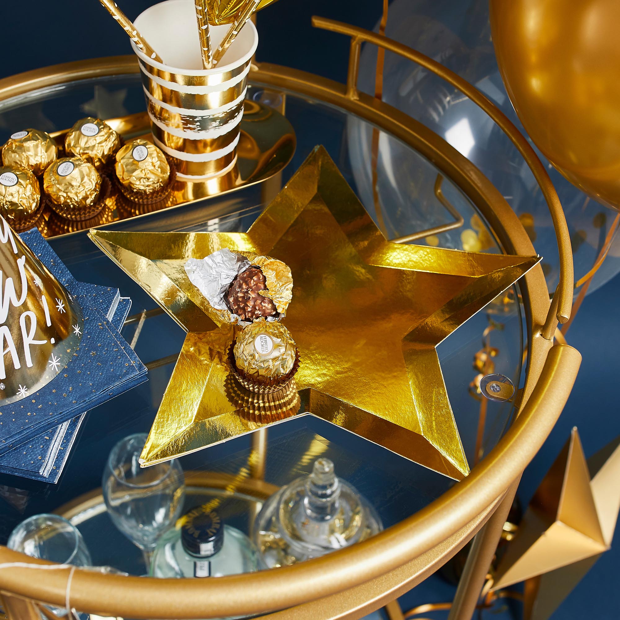 Gold Star Paper Plates - Pack of 8